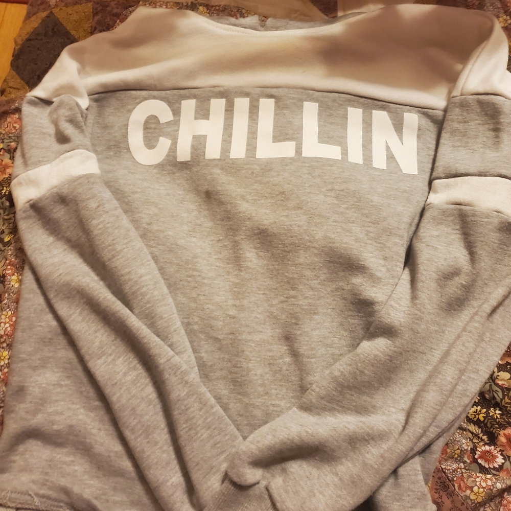 Sweatshirt
